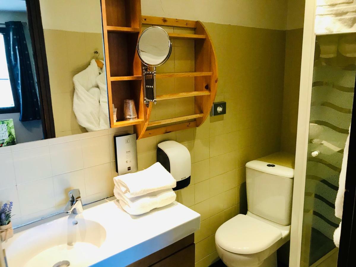 Logis Hotel Les Ancolies 阿雷什 外观 照片