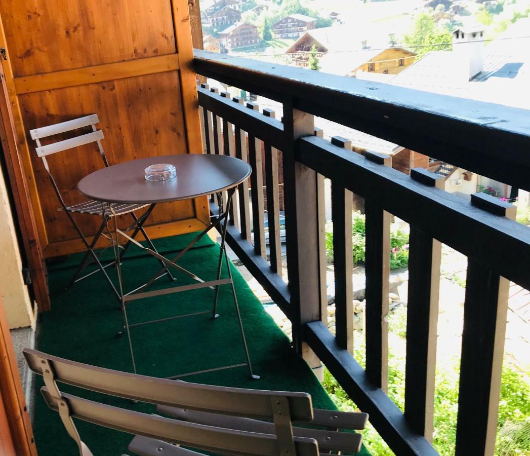 Logis Hotel Les Ancolies 阿雷什 外观 照片