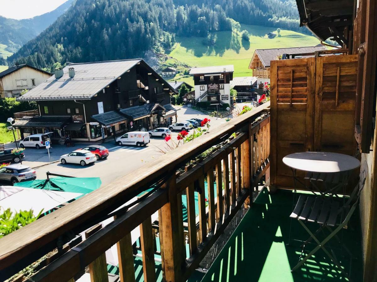 Logis Hotel Les Ancolies 阿雷什 外观 照片