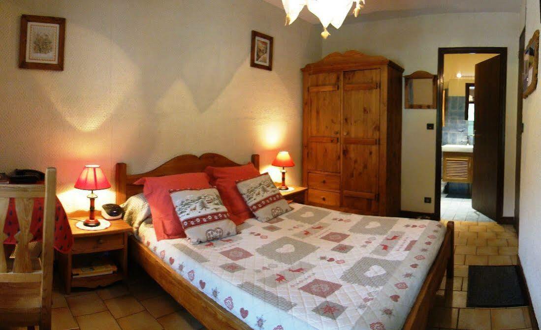 Logis Hotel Les Ancolies 阿雷什 外观 照片